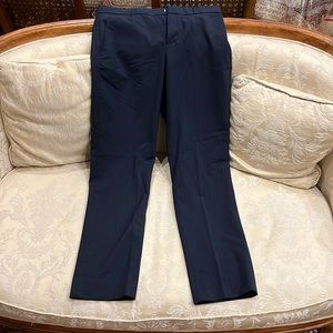 Banana Republic machine washable Italian wool size 4 dress pants in navy blue
